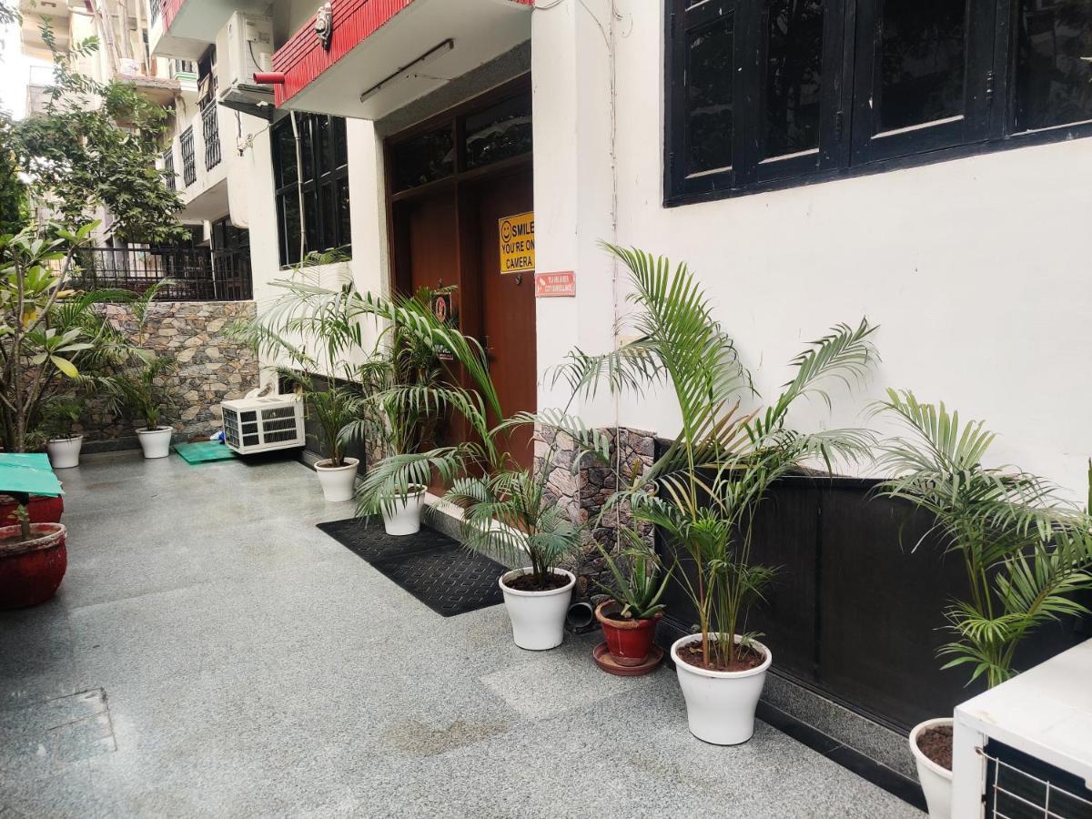Bhambri Expo House Hotel Delhi  Exterior photo